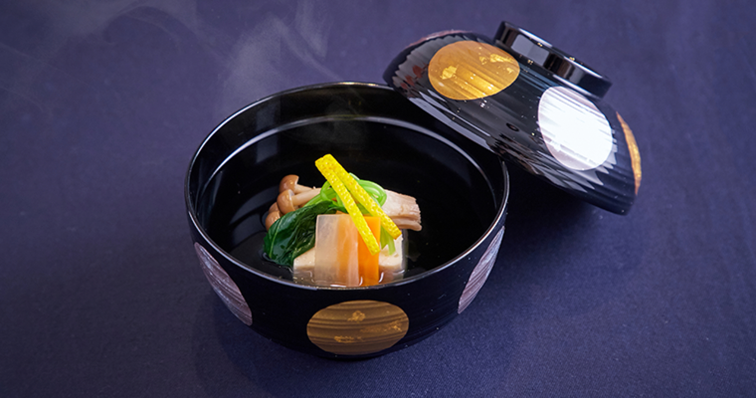 割烹コース：お吸い物